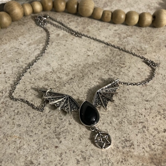Bat necklace - Picture 1 of 1